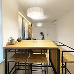 Nikiszowiec - Modern Silesian Apartment